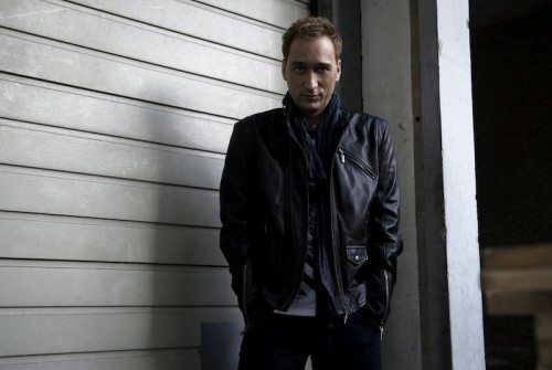 PaulvanDykEVOLUTIONcreditsChristophKoestlin outfit1010 2 500x335